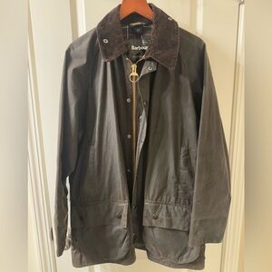 Barbour Beaufort - Olive - 40R